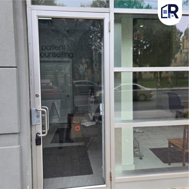 Windows glass repair